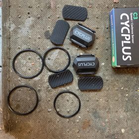 CYCPLUS Cadence Speed Dual Senso photo review