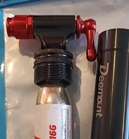 Deemount Bicycle Portable Air Pump Co2 Tire Inflator photo review