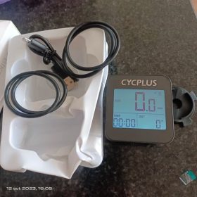 CYCPLUS GPS Bike Computer photo review