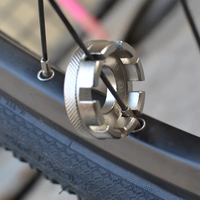 Road Bike Spokes Key - Precise Spoke Adjustments