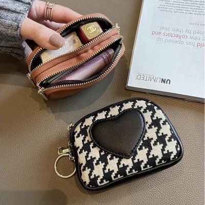 Alternative view of Retro Heart Houndstooth Mini Coin Purse