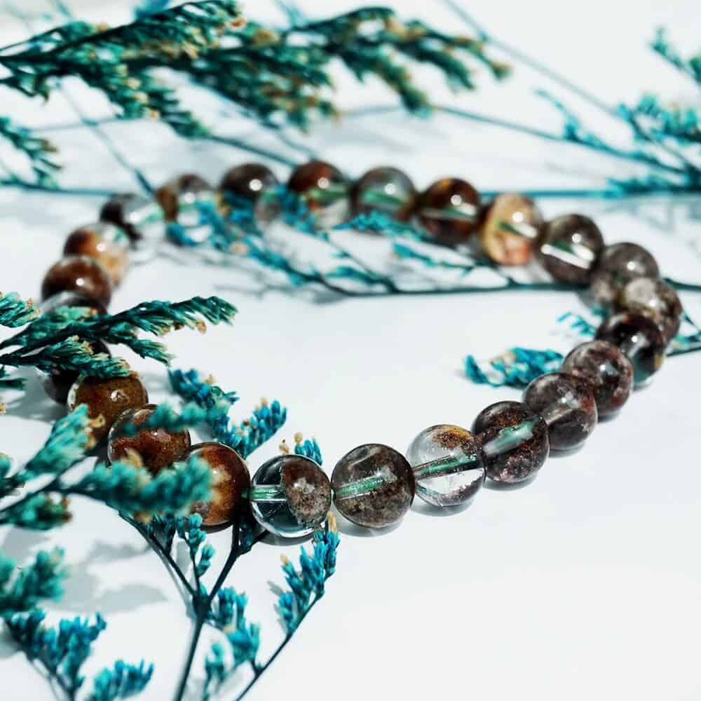 Brazilian Natural Phantom Quartz Elastic Bead Bracelet - Image 2