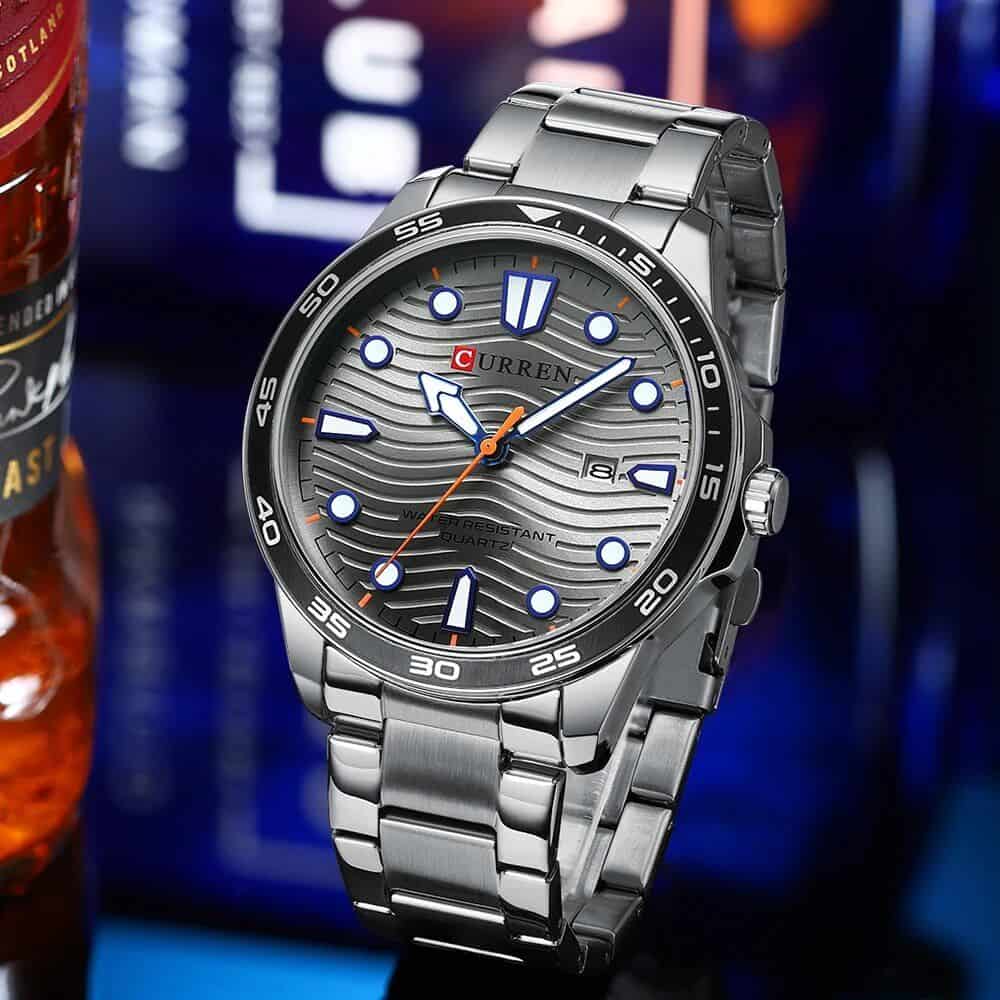 Elegant Stainless Steel Quartz Watch - Image 6