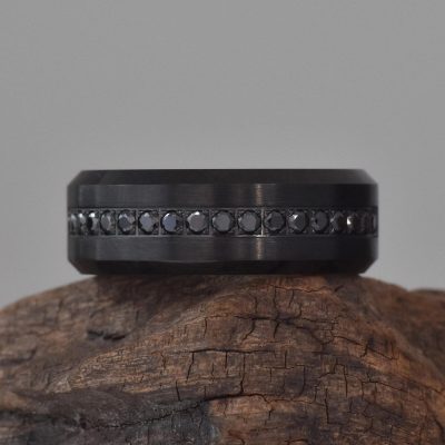 Elegant Black Tungsten Carbide Men's Wedding Ring with Cubic Zirconia