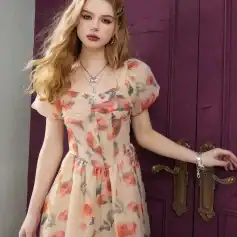 Elegant floral dress with romantic design, perfect for special occasions and everyday wear. Shop stylish women’s dresses at Monalisa Store for the latest fashion trends.