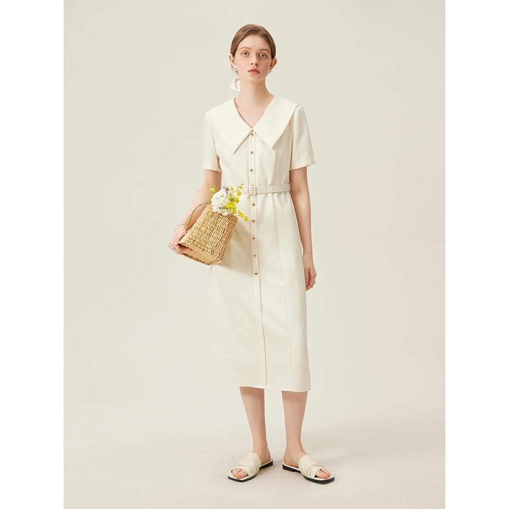 Elegant women's dress perfect for fashion-forward occasions and stylish everyday wear, featuring breathable fabric and modern design, ideal for enhancing your wardrobe.