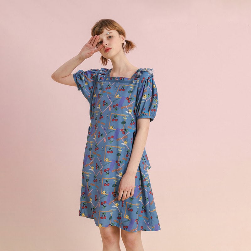 Stylish optical store eyewear, trendy glasses, fashionable frames, eye care accessories, Monalisa Medical.