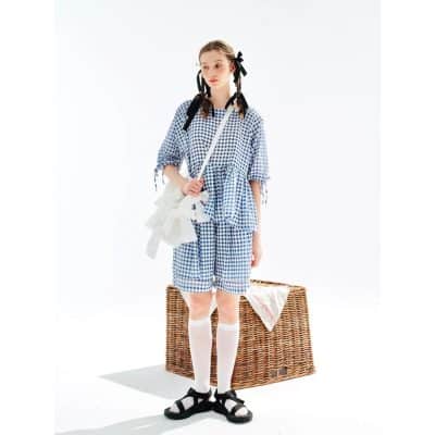 Bright image showcasing stylish women's fashion and accessories available at Monalisa Medical.