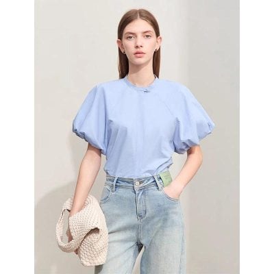 High-quality light blue women’s puff sleeve blouse, stylish and comfortable, perfect for casual or chic occasions, available at Monalisa Store.