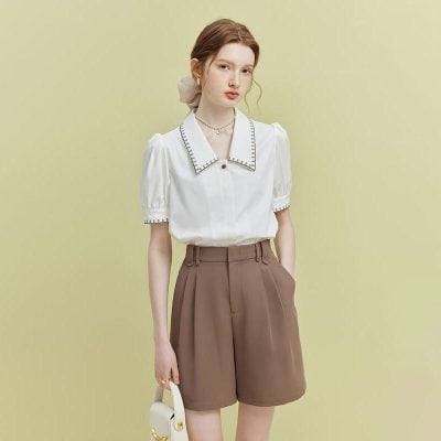 Optical glasses, trendy eyewear, stylish frames for women, vision accessories.