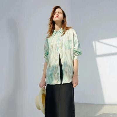 Elegant casual women's shirt perfect for opt fashion and everyday wear.