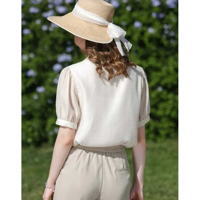 Women’s summer dress in soft, breathable fabric perfect for outdoor activities, casual daily wear, and stylish outings. Features comfortable fit, elegant design, and versatile style for all seasons.