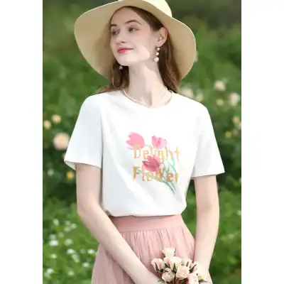 Elegant floral t-shirt featuring