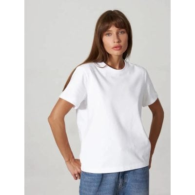 Casual white women's t-shirt, ideal for optometry professionals or daily casual outfits, provides comfort and a modern look.
