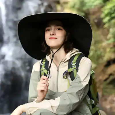 High-quality wide-brim hat for outdoor protection, perfect for hiking or outdoor adventures. Comfortable, durable, and stylish sun hat ideal for nature exploration and outdoor activities.