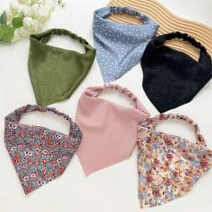 Silk and cotton headbands in various colors and patterns, perfect for hair accessories and fashion statements.