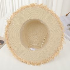 Sun hat with wide brim, perfect for summer outdoor activities and stylish protection from the sun. Made of lightweight woven straw, ideal for beach, garden, or casual wear.