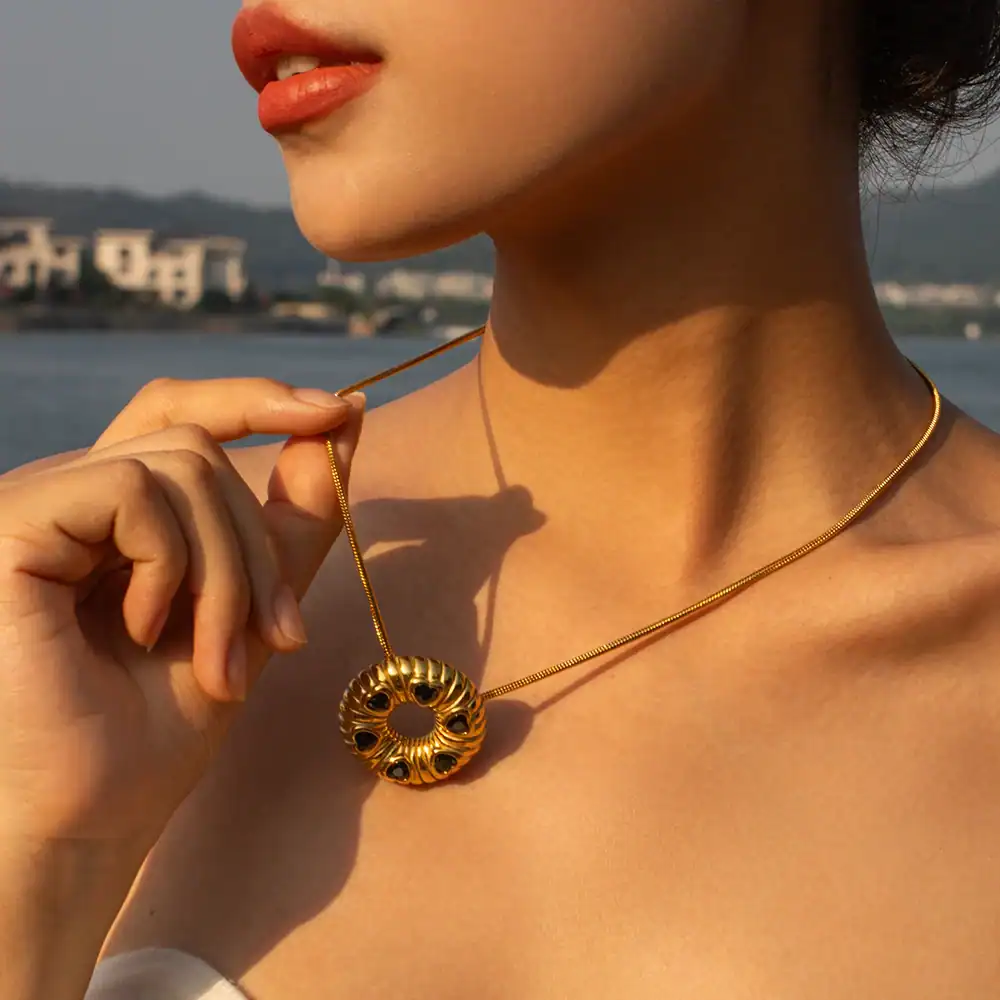 18K Gold Plated Minimalist O-shaped Earrings/Necklace - Image 4