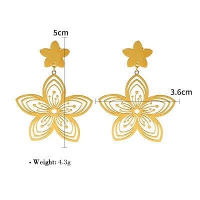Gold floral earrings with intricate butterfly design and flower top, lightweight jewelry for women, perfect for summer accessories and special occasions.