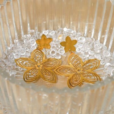 Fashionable gold butterfly earrings with intricate design, perfect for women’s jewelry collection, special occasions, or gifts. High-quality accessories from Monalisa Store.