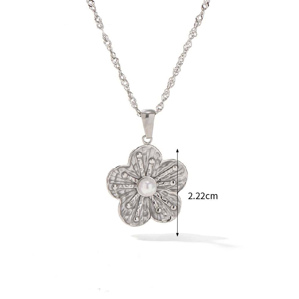 Silver Flower Necklace