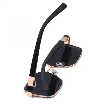 Stylish black and gold display stand for sunglasses, ideal for showcasing eyewear in stores or at home. Durable and elegant design enhances the presentation of fashion accessories.