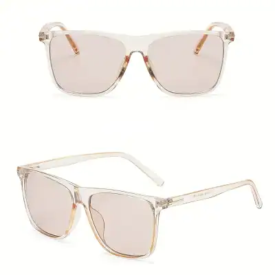 Elegant women’s sunglasses with rose gold accents and UV protection, perfect for stylish sun protection. Featuring durable frames, these shades combine luxury and comfort for everyday wear.