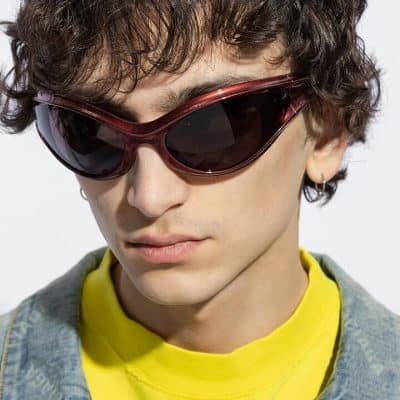 Stylish sunglasses for men and women - Monalisa Store | Trendy, high-quality optical accessories and eyewear products for fashion-forward individuals.