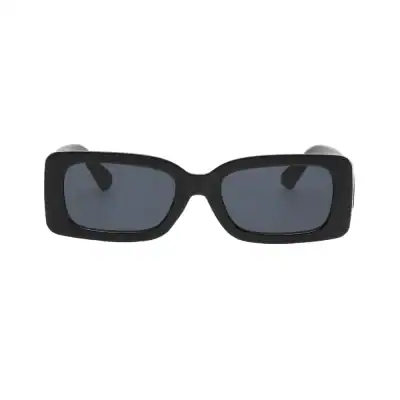 High-quality black fashion sunglasses with UV protection, stylish design, and UV-coated lenses for optimal eye protection and clear vision. Perfect for trendy accessories and summer outdoor activities.