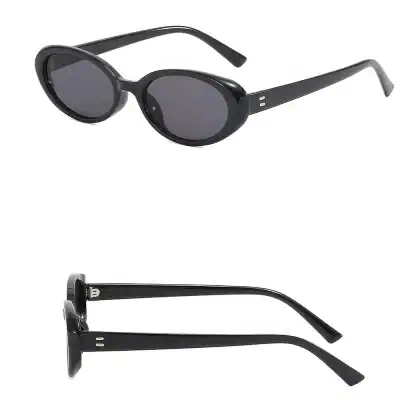 Stylish black sunglasses with oval lenses, UV protection, lightweight frame, perfect for outdoor fashion and sun protection for both men and women.
