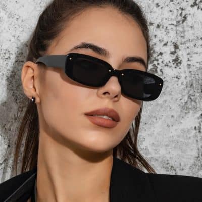 Stylish black sunglasses for women, UV protection, fashionable eyewear, Monalisa store, modern sun glasses, trendy accessory, women sunglasses online, UV protective eyewear, chic sunglasses for women, designer sunglasses.