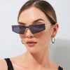 Stylish black rectangular sunglasses for women with modern design. Perfect for sun protection and enhancing your trendy look. High-quality optometry eyewear at Monalisa Store.