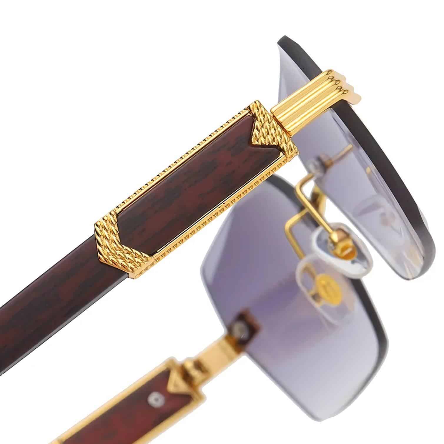 Elegant fashion glasses with gold accents and dark wood frame for stylish and comfortable optical vision enhancement.