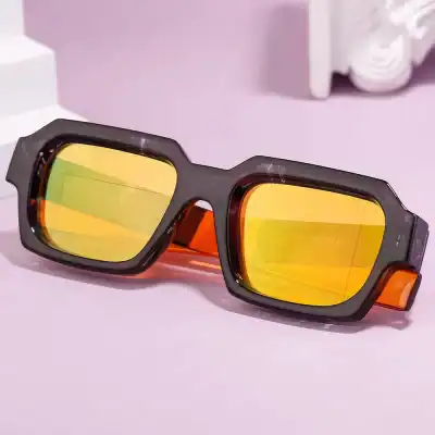 Stylish sunglasses with yellow-tinted lenses, perfect for outdoor activities and sun protection. Designed for comfort and durability, suitable for all face types.