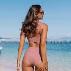 High-quality pink bikini set for summer beach outings and sunbathing.
