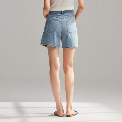 Girls' light blue high-waisted denim shorts from Monalisa Store, perfect for summer casual wear and outdoor activities. Stylish, comfortable, and trendy for everyday fashion.