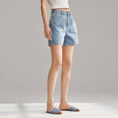 Comfortable high-waisted denim shorts perfect for casual summer wear. Stylish, lightweight, and versatile for everyday outfits.