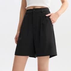 Black women's high-waisted shorts with tailored fit, perfect for casual or semi-formal wear, featuring a comfortable waistband and side pockets.
