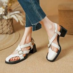Comfortable women's block heel sandals with adjustable straps, perfect for casual or dressy occasions. Features a chic design with a sturdy heel for all-day wear.