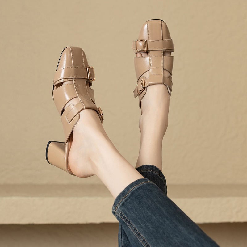 Beige women’s block heel shoes with buckle straps, stylish and comfortable, ideal for fashion-conscious individuals seeking versatile footwear.
