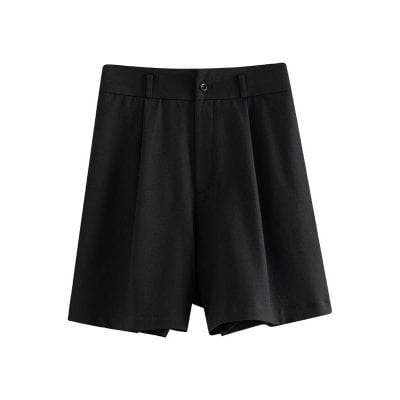 Elegant black shorts for men and women, perfect for casual and professional looks, featuring high-quality fabric and modern design. Ideal for versatile fashion and daily wear.