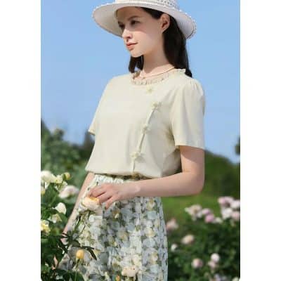 Flowers, garden, fashion, stylish, girl, elegant, outdoor, summer, dress, floral, accessories, youthful, chic, natural.