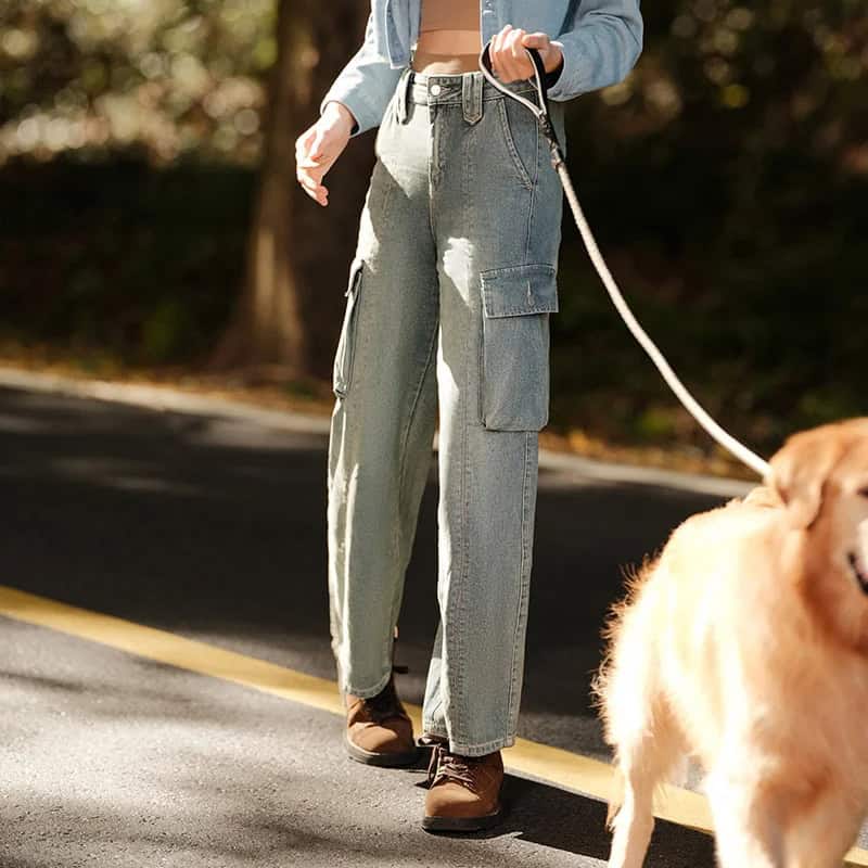 Women’s trendy cargo jeans with deep pockets, relaxed fit, perfect for outdoor walks and casual outings. Comfortable, stylish, and versatile for everyday wear.