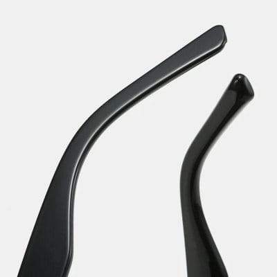Stylish black sunglasses frame with sleek, modern design for optimal sun protection and fashion. Perfect for enhancing your style and providing UV protection.