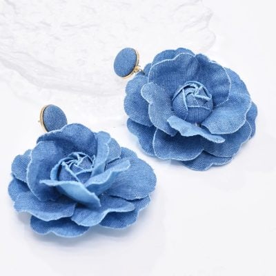Blue denim flower earrings with gold accents, fashionable jewelry accessory for women, handcrafted in trendy denim fabric, ideal for daily and special occasions.