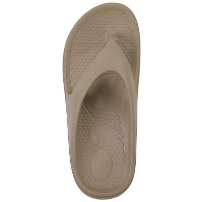 Comfortable beige slippers with textured soles, ideal for medical settings, spas, and comfort at home. Designed for hygiene and foot support.