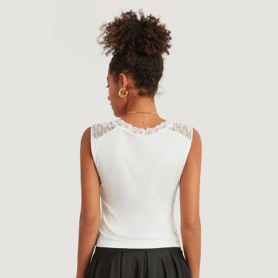 Modern women's glasses and optical frames at Monalisa Medical Store. Discover stylish, high-quality eyewear to complement your look and improve vision. Visit us for expert eye care and fashionable specs.