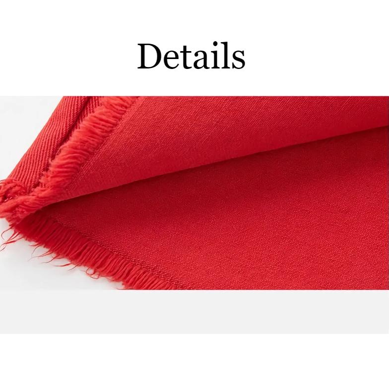 High-quality red optical cleaning cloth, perfect for glasses, sunglasses, and optical lenses, offering gentle, lint-free cleaning to maintain clear vision and lens durability.