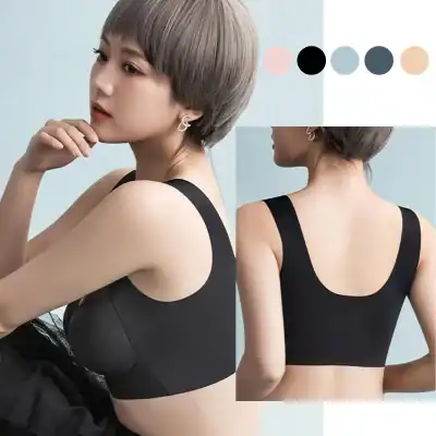 Comfortable and supportive black sports bra perfect for workout and daily wear, featuring a seamless design and wide straps for optimal fit.