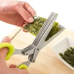 High-quality seaweed cutting tool for sushi and cooking. Perfect for precise, easy slicing of nori and seaweed sheets at home or professional kitchens. Durable stainless steel with comfortable grip.